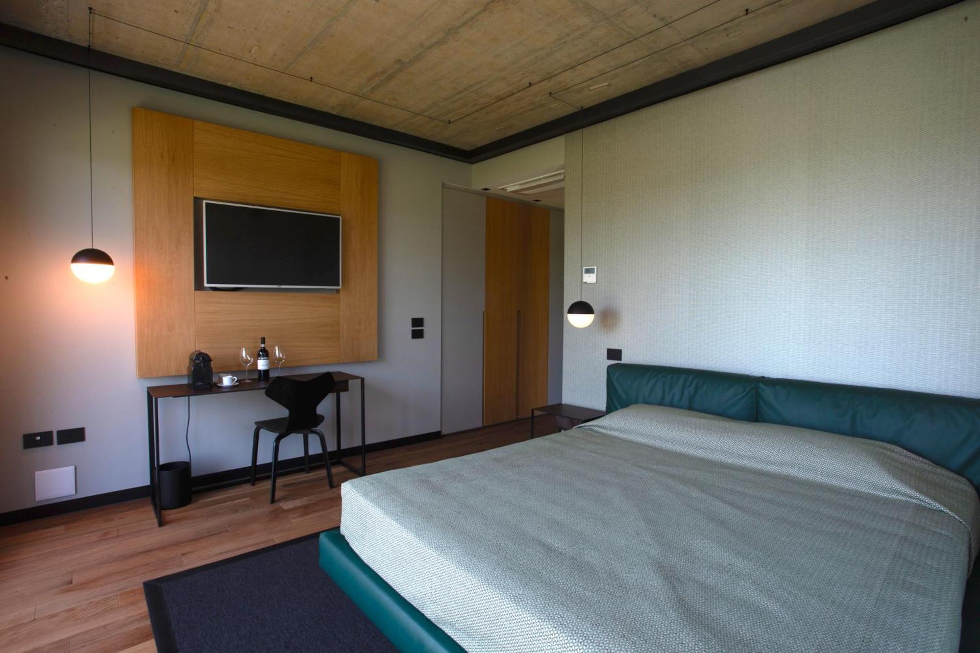 Ca' Del Profeta Ristorante & Relais Hotel Montegrosso d'Asti Room photo